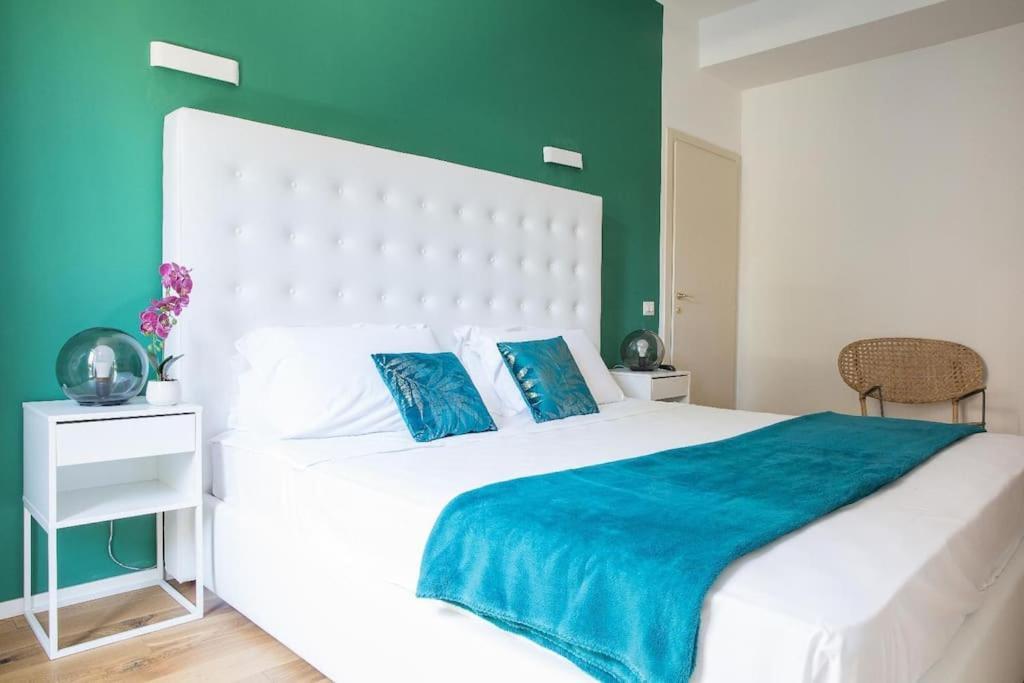 My Trastevere Three Bedroom View Apartment -Top Collection Рим Экстерьер фото